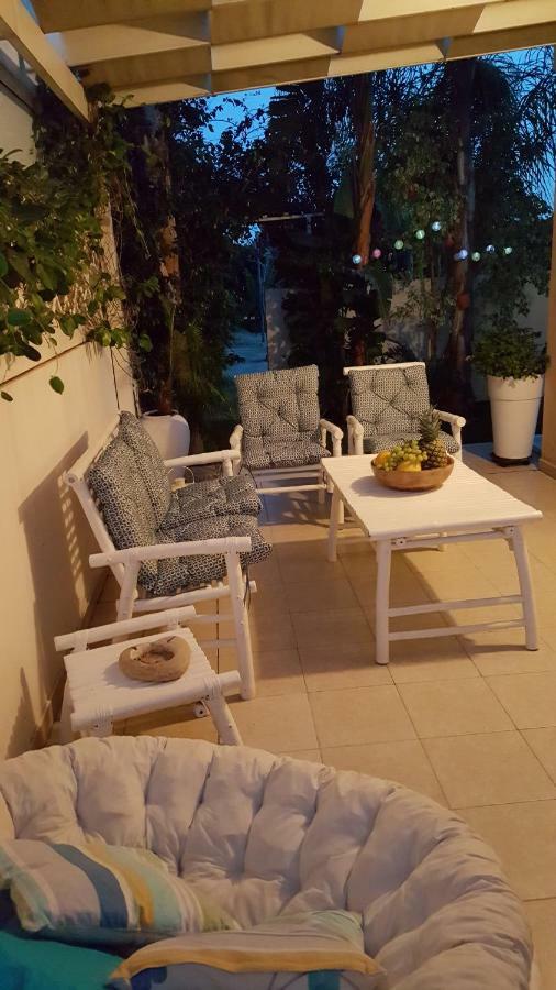Million Flowers Protaras Exterior foto